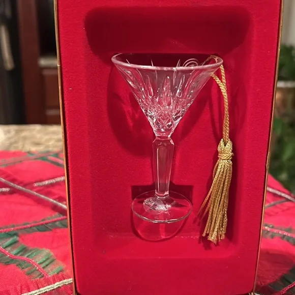 Gorham Lady Ann Mini Martini Ornament - Picture 5 of 6